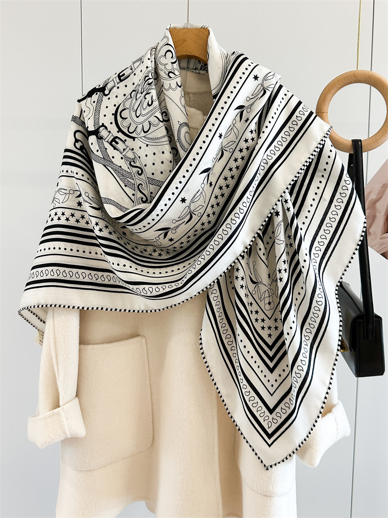 Cachecol de mistura de seda e  - Winter Clothing Hong Kong avaliação e preço